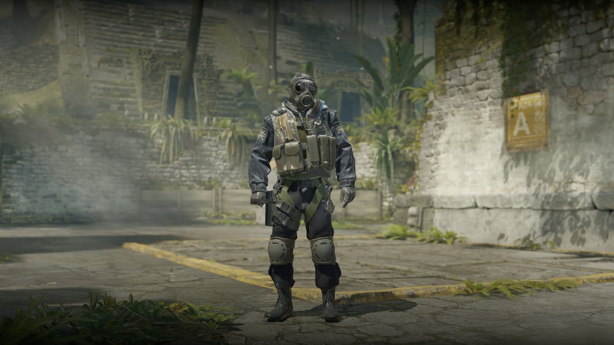 Preview image 7 of ★ Butterfly Knife | Stained (Factory New)