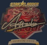 Sticker | Attacker (Gold) | Berlin 2019
